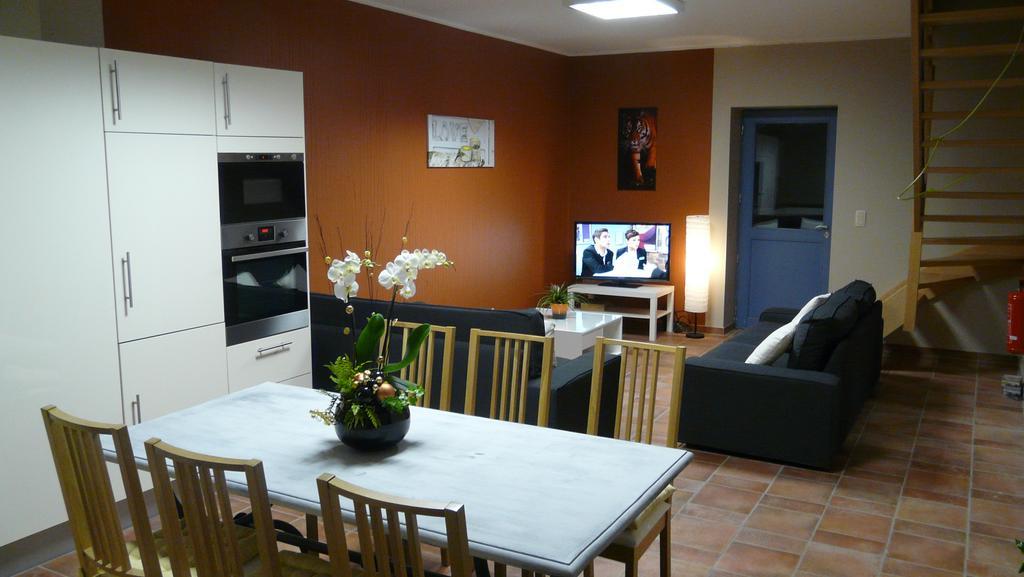 Holiday Home L'Aubepine 투르네 객실 사진